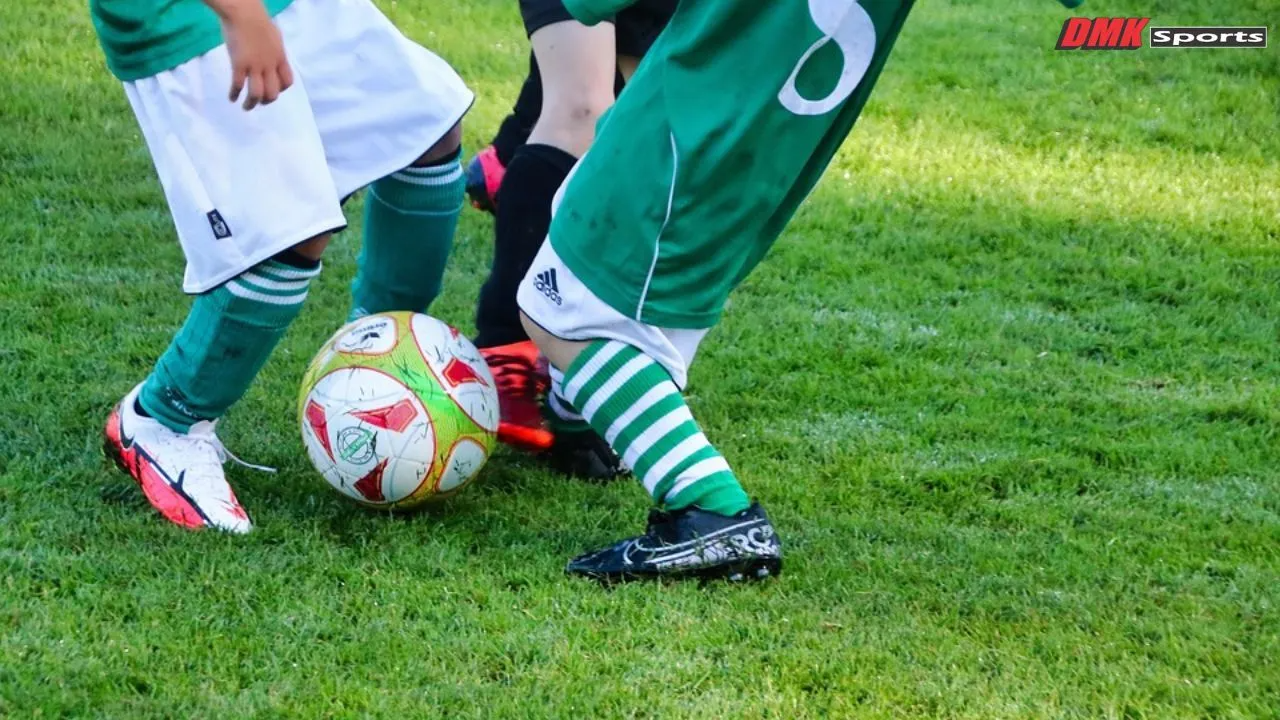 Youth Soccer Cleats Buying Guide: Top Tips You Need to Know
