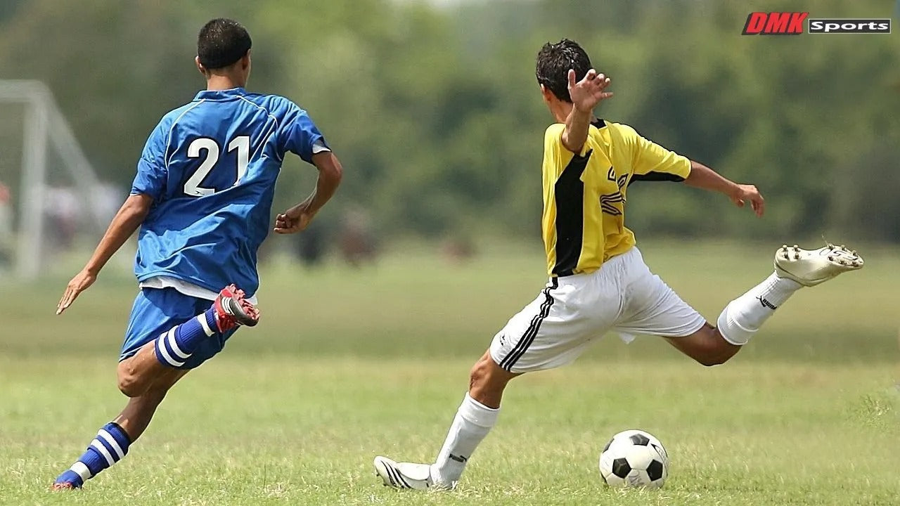 How to Choose the Best Soccer Cleats for Wide Feet: Comfort and Performance Guide