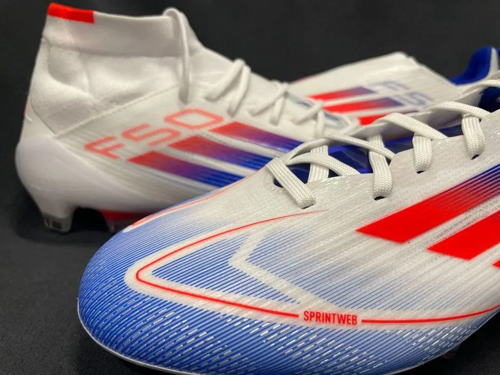 3 Reasons to Shop From a Reliable International Soccer Store
