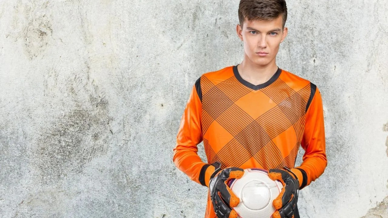 7 Powerful Benefits of Padded Goalkeeper Shirts Every Player Must Know